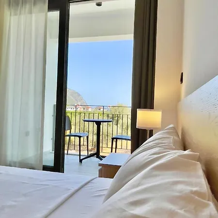 Hotel Olivaparts *